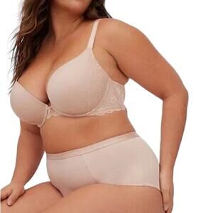 Torrid Curve Push-up Plunge Bra Underwire Padded Beige Full Coverage Size 46DD